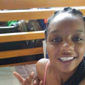 Meet your Posher, Tiara